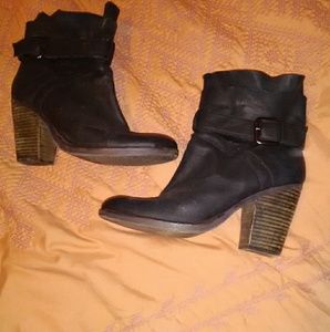 Steve Madden booties